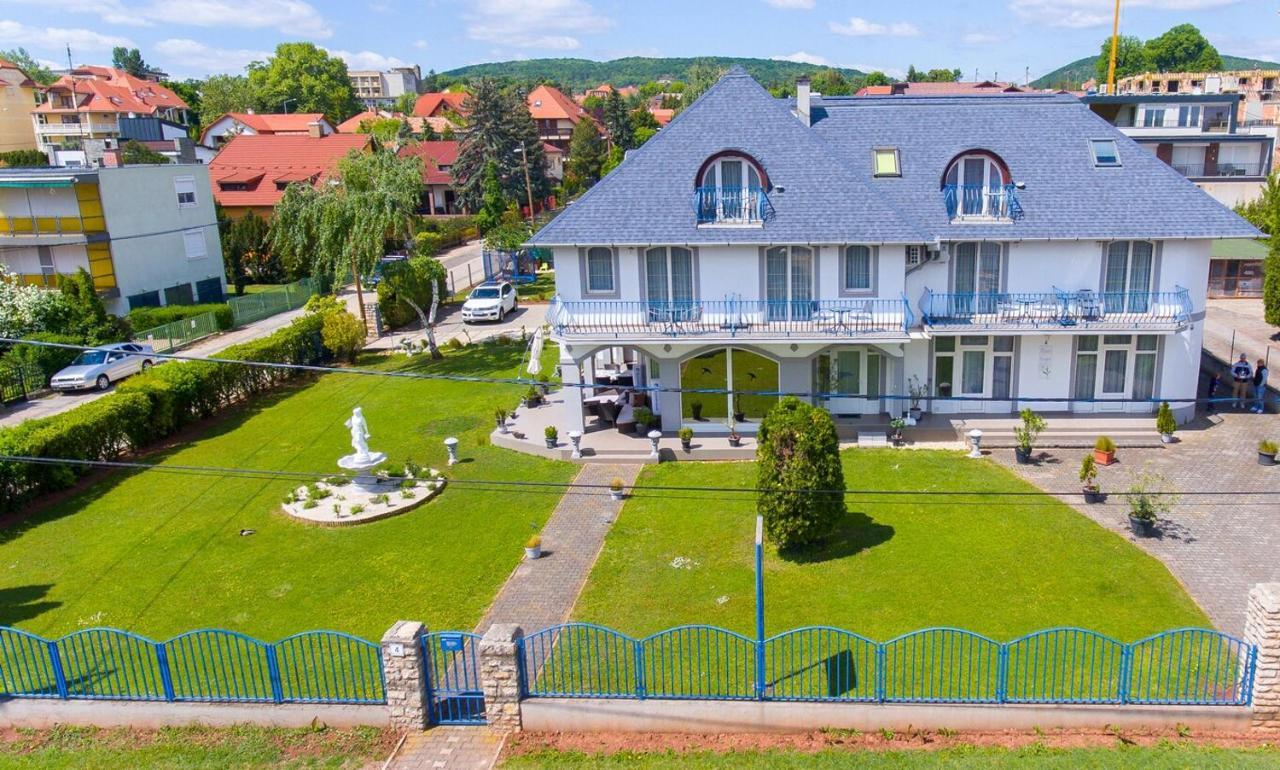 Margret Haus Bed & Breakfast Balatonfured Exterior photo
