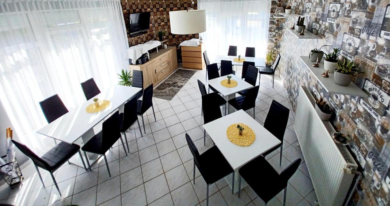 Margret Haus Bed & Breakfast Balatonfured Exterior photo